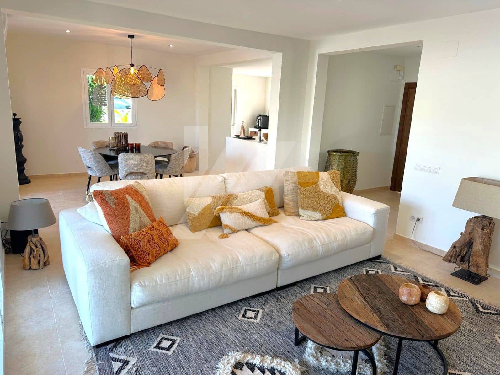3 bedroom Villa for sale in Benissa with pool garage - € 1,450,000 (Ref: 9935129)