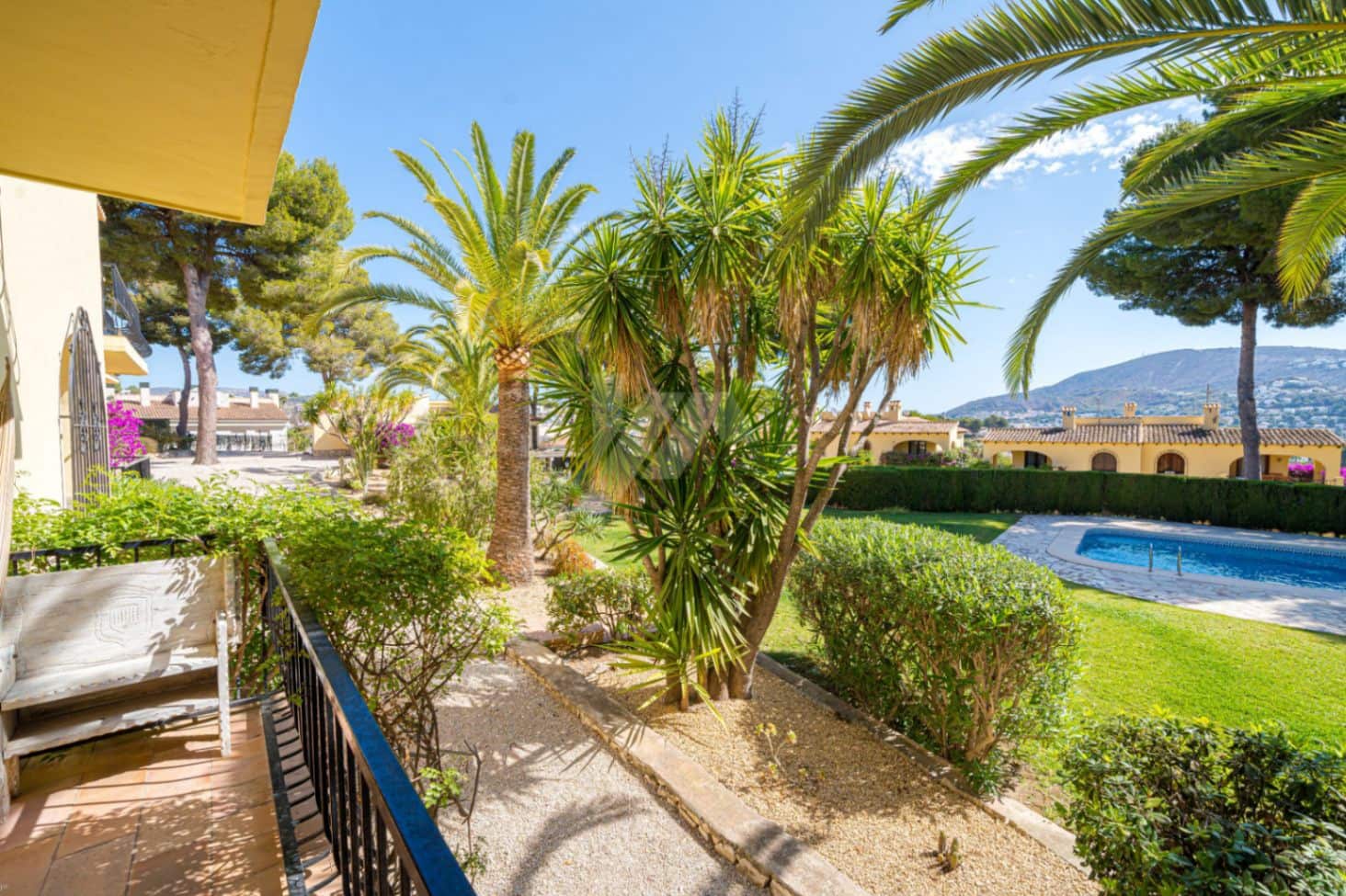 2 quarto Apartamento para venda em Moraira com piscina - 349 000 € (Ref: 9946048)