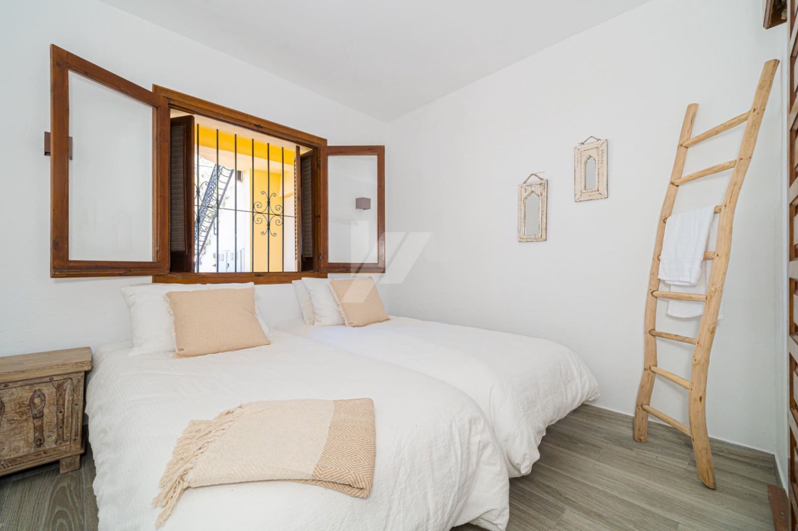 2 quarto Apartamento para venda em Moraira com piscina - 349 000 € (Ref: 9946048)