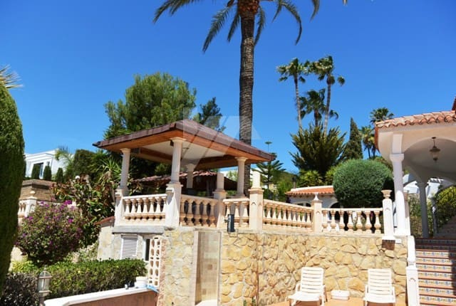 6 soverom Villa til salgs i Cometa - Carrió, Calpe / Calp med svømmebasseng garasje - € 590 000 (Ref: 9956545)