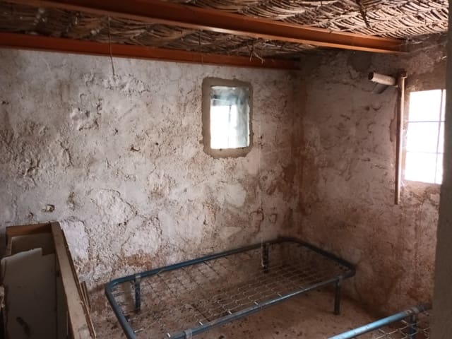 Finca/Landehus til salg i Rasquera - € 70.000 (Ref: 6783436)