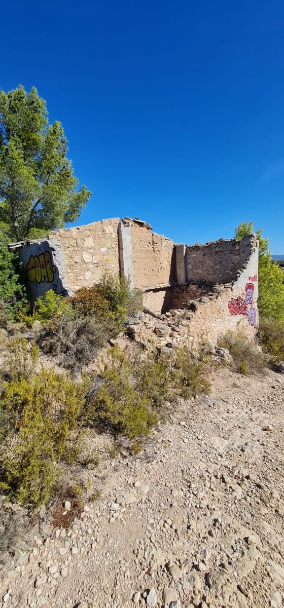 Finca/Country House for sale in Miravet - € 27,800 (Ref: 7180276)