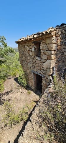Finca/Landhuis te koop in La Torre de l'Espanyol - € 17.500 (Ref: 7180286)