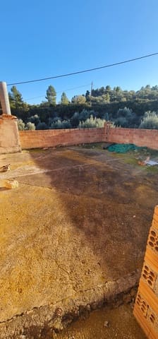 Finca/Country House for sale in Ascó - € 49,000 (Ref: 7374354)