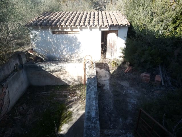 3 bedroom Finca/Country House for sale in Móra d'Ebre - € 80,000 (Ref: 7396499)