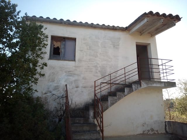 3 bedroom Finca/Country House for sale in Móra d'Ebre - € 80,000 (Ref: 7396499)