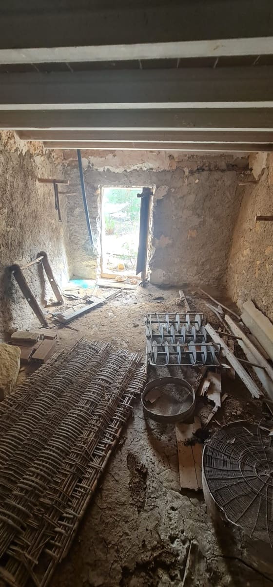 Finca/Landehus til salg i La Torre de l'Espanyol - € 27.500 (Ref: 7802772)