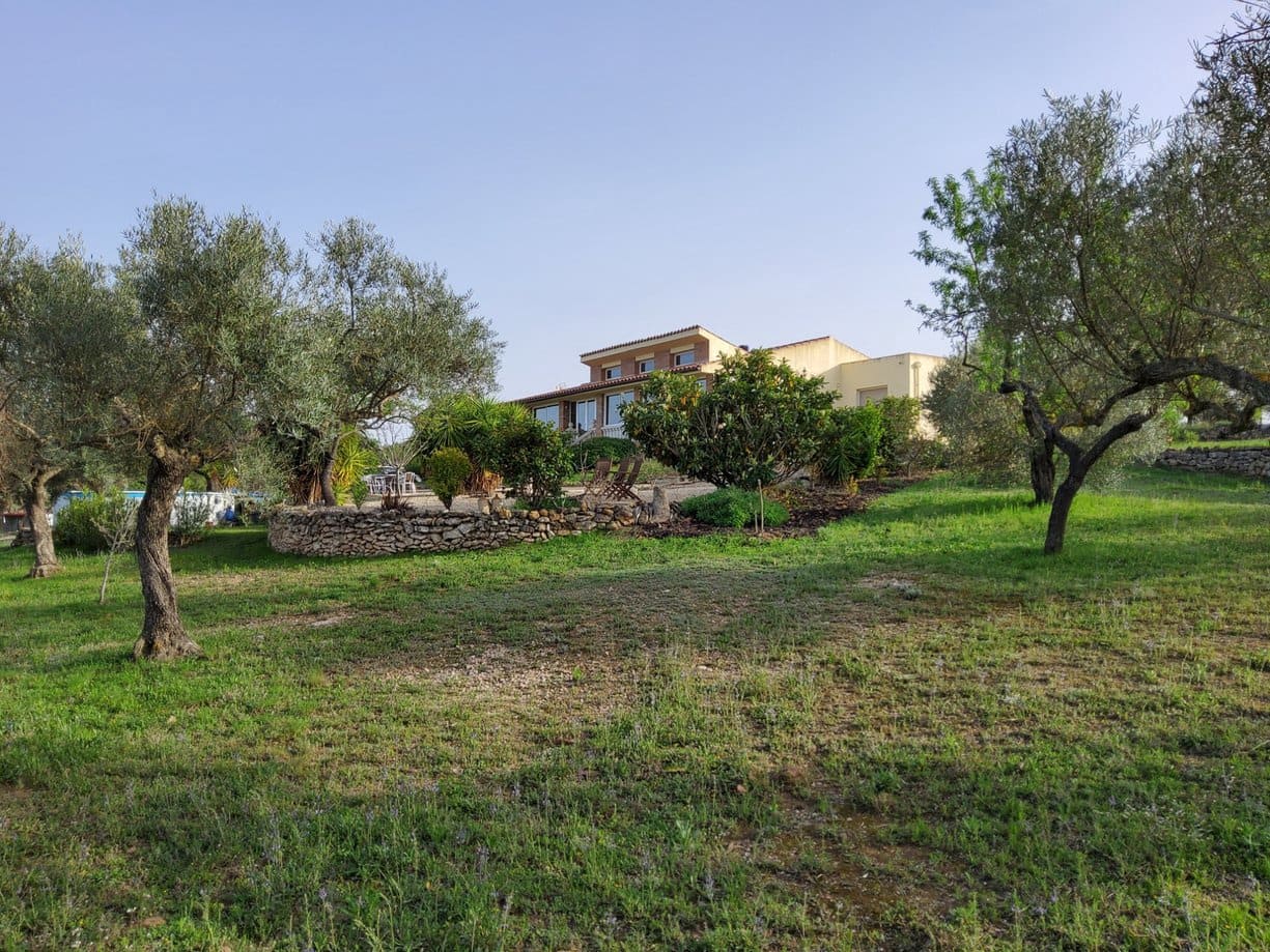 3 bedroom Finca/Country House for sale in Ginestar with pool garage €