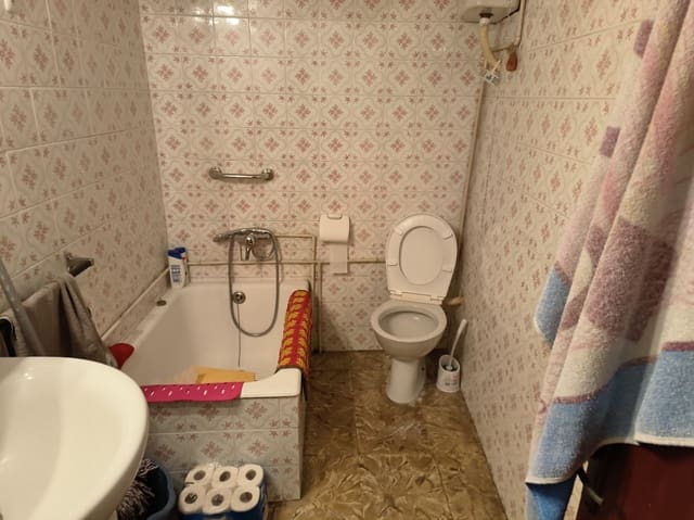 3 bedroom Townhouse for sale in Tivissa - € 45,000 (Ref: 8149544)