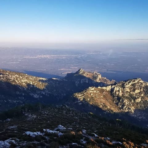 4 bedroom Hotel for sale in Caseres with garage - € 475,000 (Ref: 8155667)