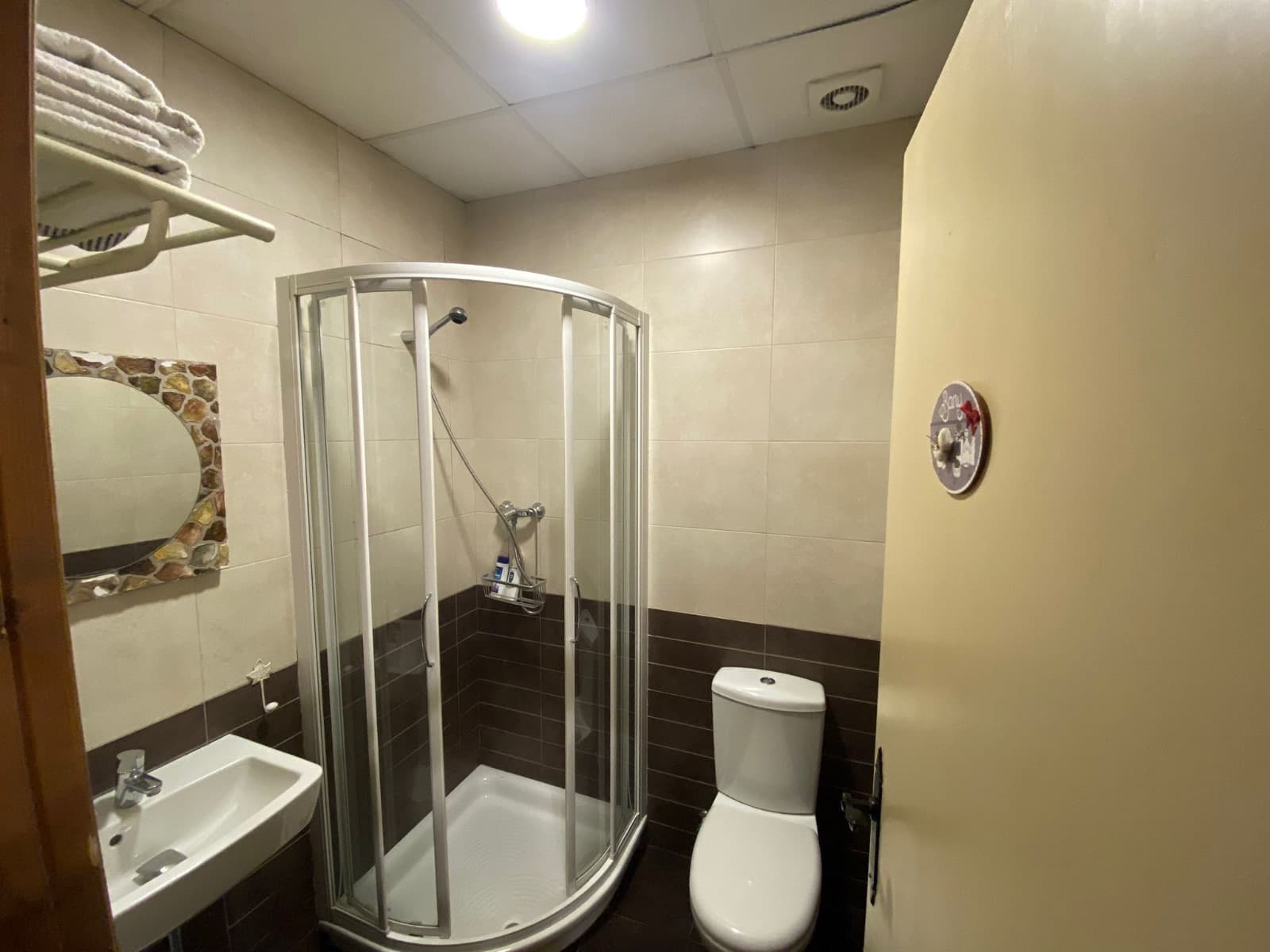 4 camera da letto Hotel in vendita in Caseres con garage - 475.000 € (Rif: 8155667)