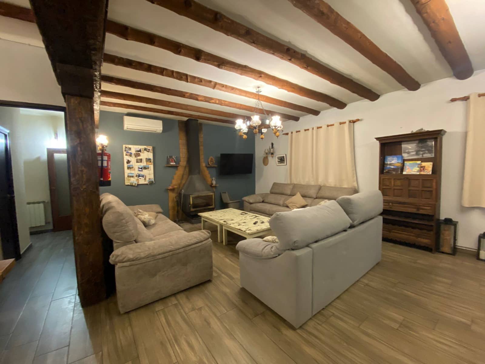 4 camera da letto Hotel in vendita in Caseres con garage - 475.000 € (Rif: 8155667)