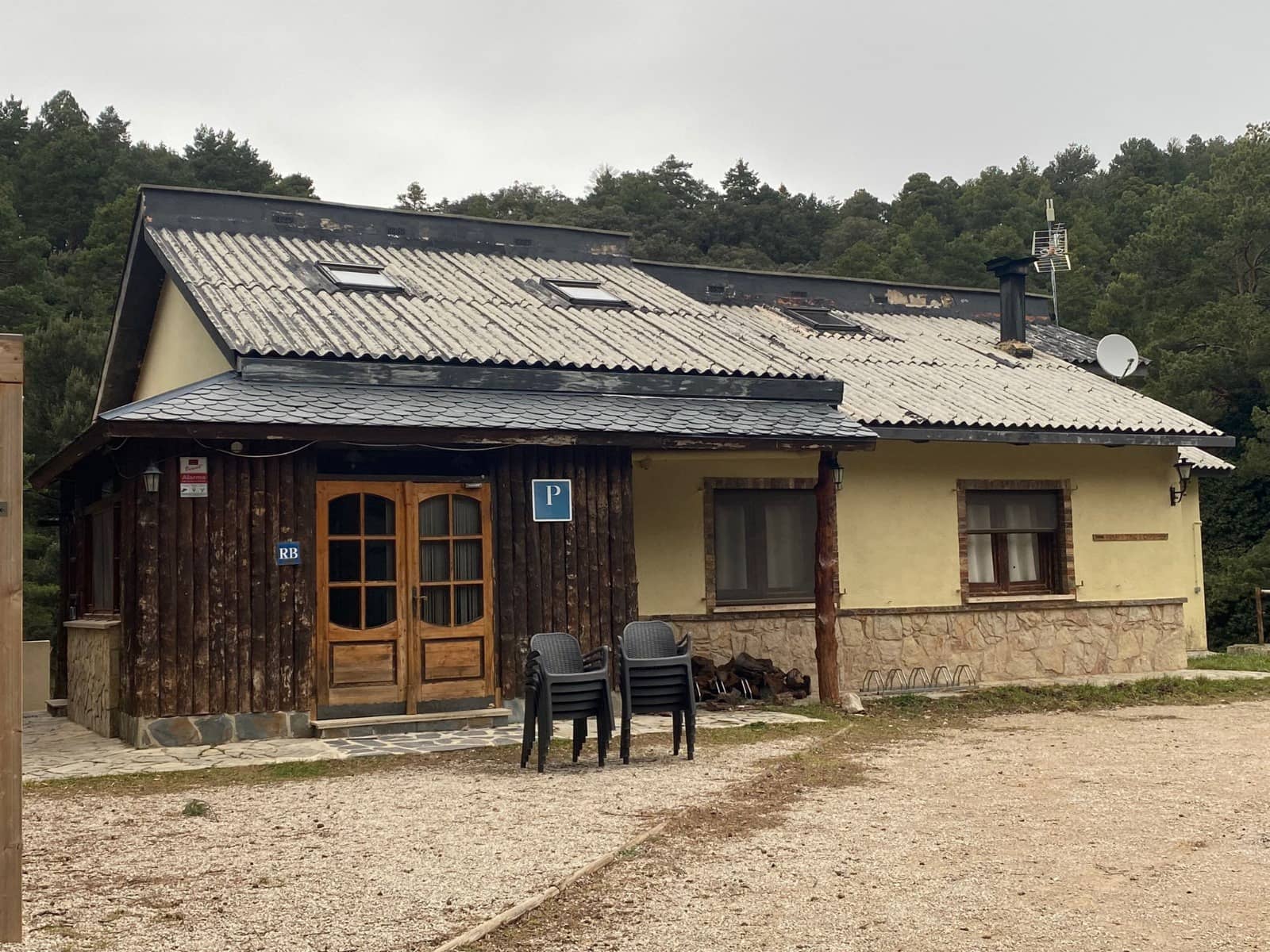 4 camera da letto Hotel in vendita in Caseres con garage - 475.000 € (Rif: 8155667)