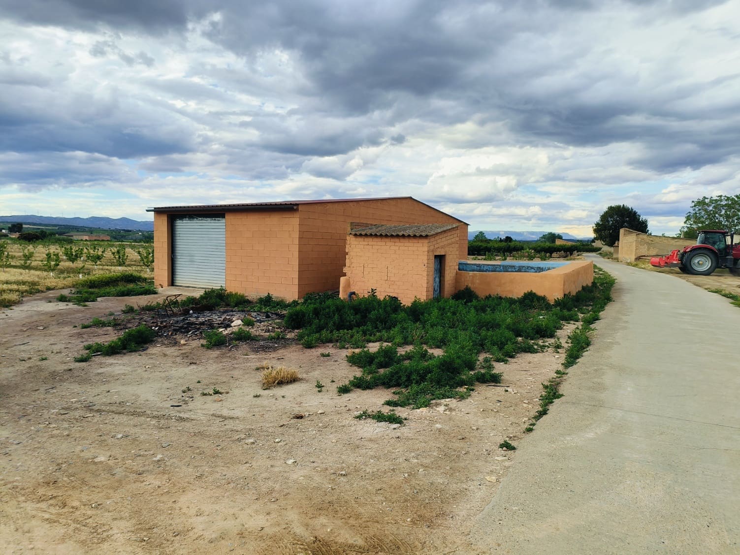 Finca/Landehus til salg i Ginestar - € 59.000 (Ref: 8308960)