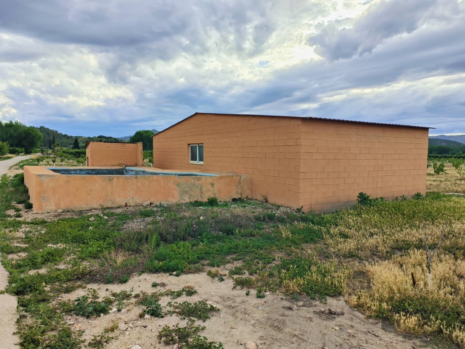 Finca/Landehus til salg i Ginestar - € 59.000 (Ref: 8308960)