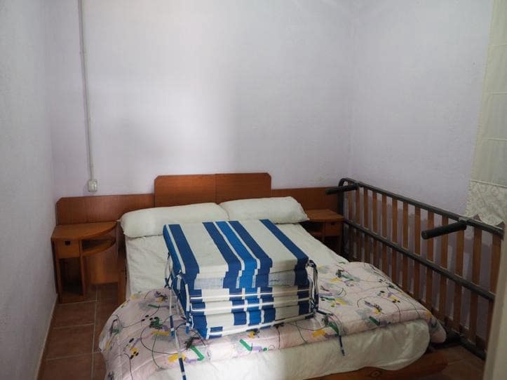 2 bedroom Finca/Country House for sale in Flix with garage - € 162,000 (Ref: 8663686)