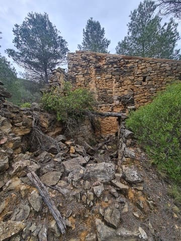 Finca/Country House for sale in Ascó - € 12,000 (Ref: 8993913)