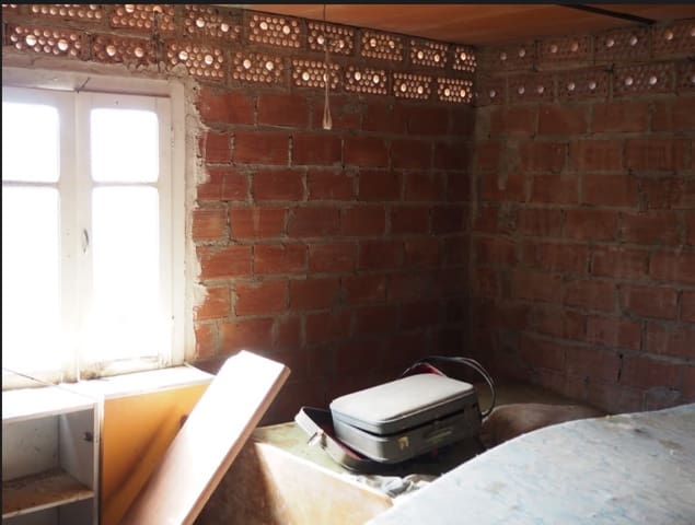 Finca/Landhuis te koop in Riba-roja d'Ebre - € 29.000 (Ref: 9034722)