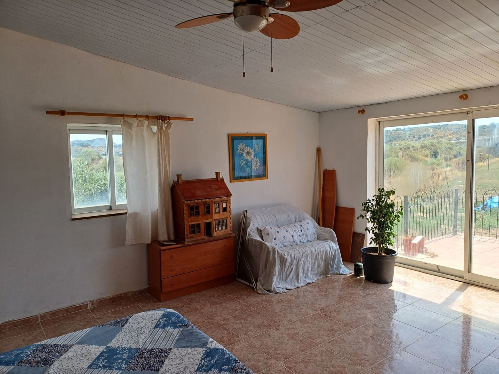 4 slaapkamer Finca/Landhuis te koop in Riba-roja d'Ebre met zwembad - € 275.000 (Ref: 9107310)