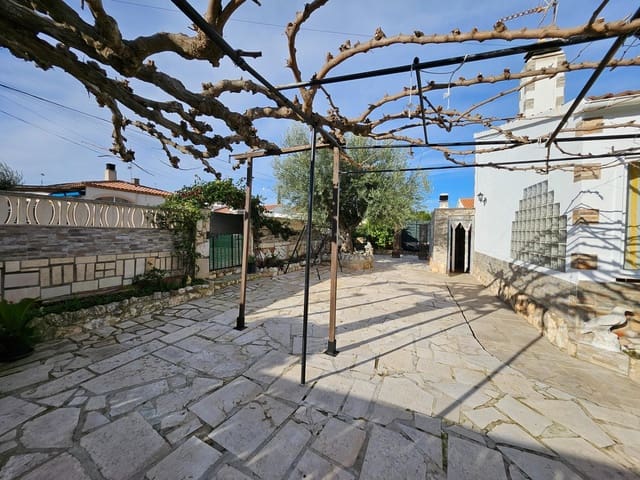 3 soverom Villa til salgs i L'Ametlla de Mar med svømmebasseng - € 265 000 (Ref: 9109002)