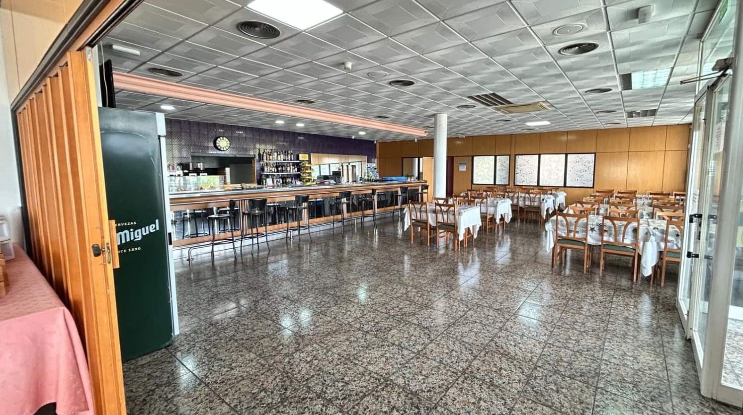 18 chambre Entreprise à vendre à Mora la Nova - 950 000 € (Ref: 9669082)