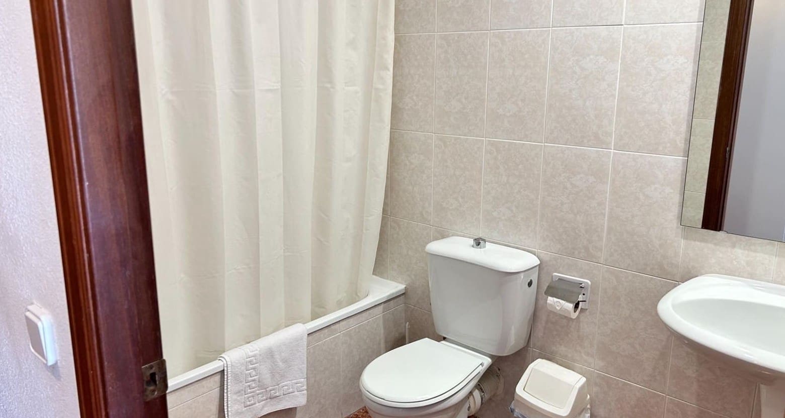 18 chambre Entreprise à vendre à Mora la Nova - 950 000 € (Ref: 9669082)