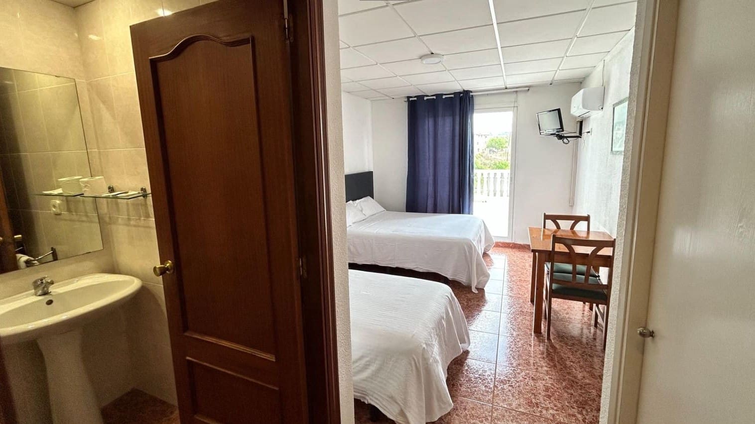 18 chambre Entreprise à vendre à Mora la Nova - 950 000 € (Ref: 9669082)