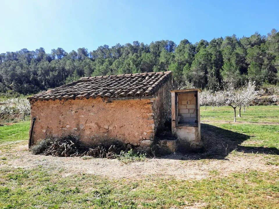 Finca/Landhuis te koop in Ginestar - € 40.000 (Ref: 9762270)