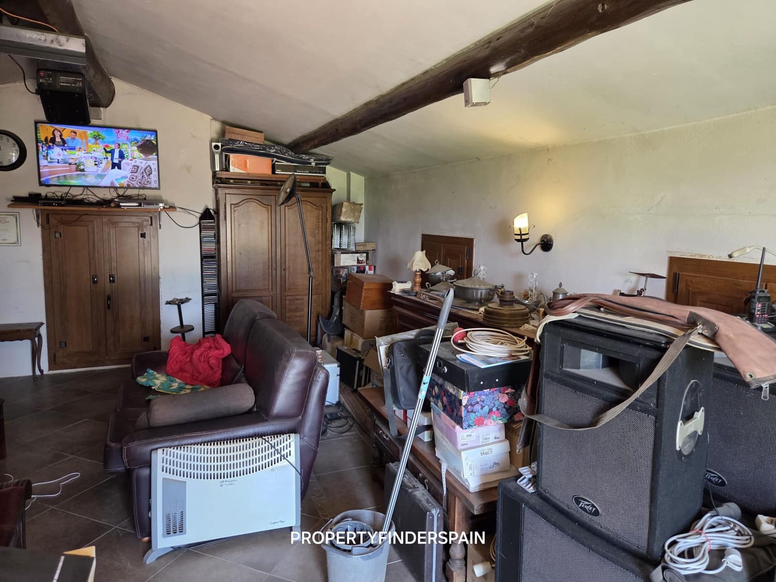 2 bedroom Finca/Country House for sale in Ginestar - € 160,000 (Ref: 9793545)