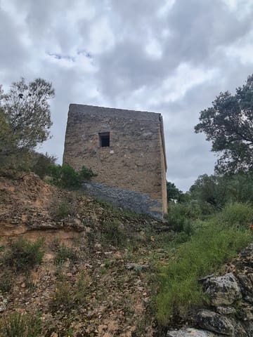 Finca/Maison de Campagne à vendre à Flix - 37 500 € (Ref: 9847569)