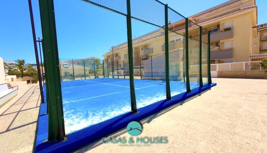 2 soveværelse Lejlighed til salg i La Manga del Mar Menor med swimmingpool garage - € 185.000 (Ref: 10009975)