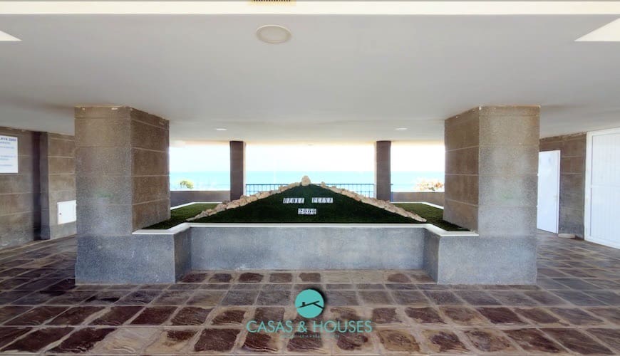 2 soverom Leilighet til salgs i La Manga del Mar Menor med svømmebasseng garasje - € 190 000 (Ref: 10009977)