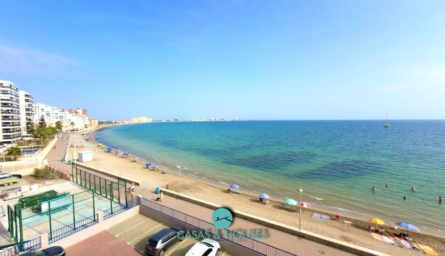 2 soverom Leilighet til salgs i La Manga del Mar Menor med svømmebasseng garasje - € 190 000 (Ref: 10009977)
