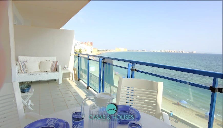 2 soverom Leilighet til salgs i La Manga del Mar Menor med svømmebasseng garasje - € 190 000 (Ref: 10009977)