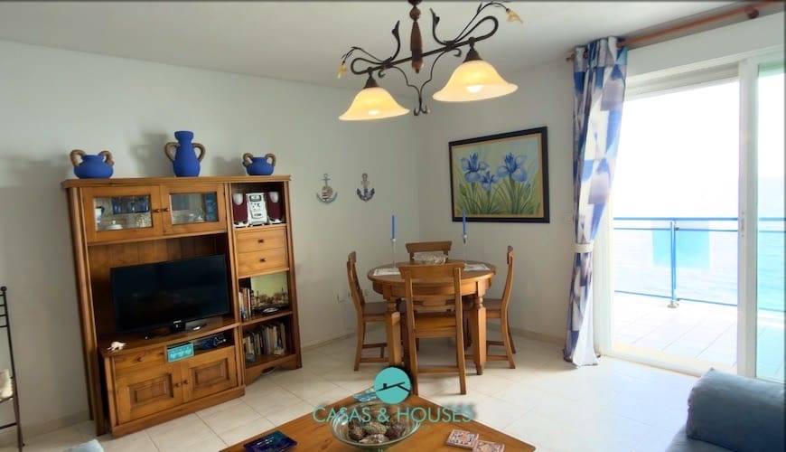 2 soverom Leilighet til salgs i La Manga del Mar Menor med svømmebasseng garasje - € 190 000 (Ref: 10009977)