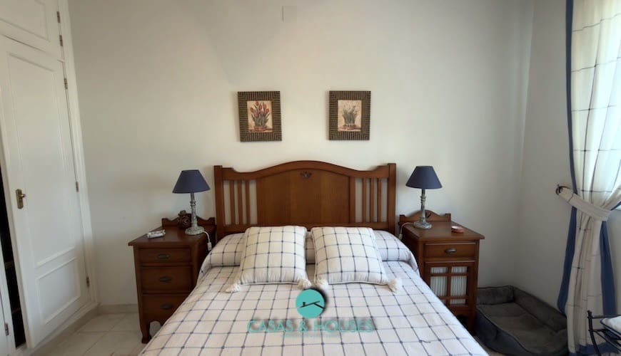 2 soverom Leilighet til salgs i La Manga del Mar Menor med svømmebasseng garasje - € 190 000 (Ref: 10009977)
