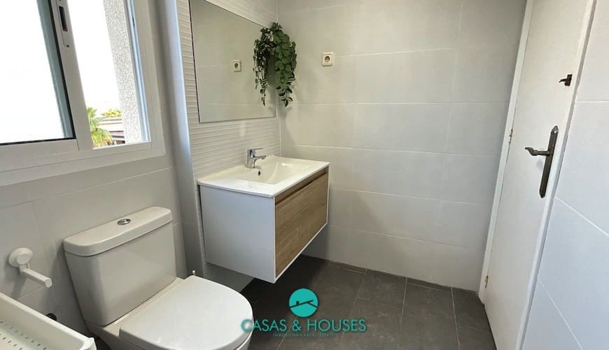 1 sovrum Lägenhet till salu i La Manga del Mar Menor med pool - 130 000 € (Ref: 10026147)