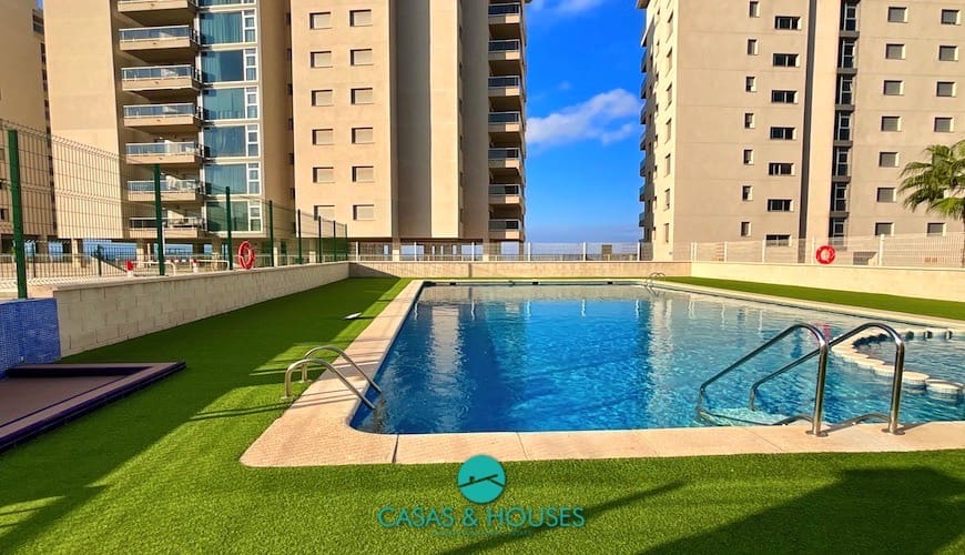 1 sovrum Lägenhet till salu i La Manga del Mar Menor med pool - 130 000 € (Ref: 10026147)