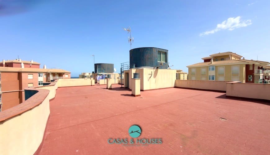 3 slaapkamer Appartement te koop in La Manga del Mar Menor met garage - € 215.000 (Ref: 10035618)