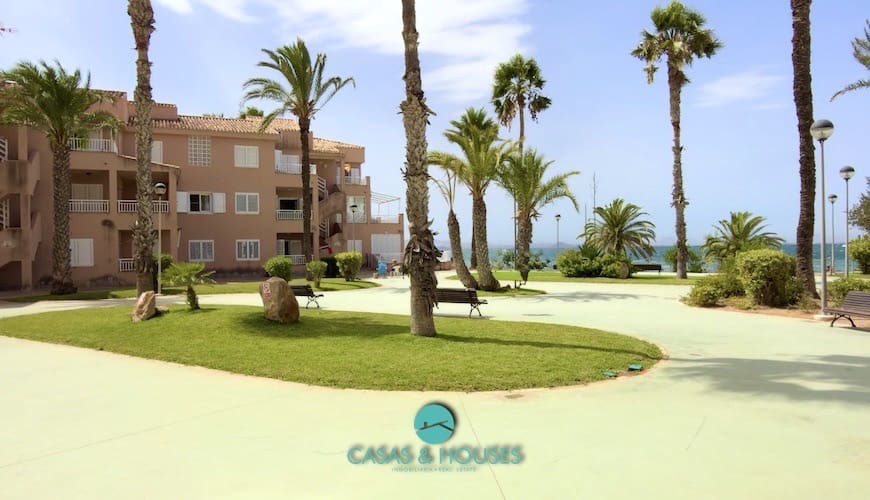 3 slaapkamer Appartement te koop in La Manga del Mar Menor met garage - € 215.000 (Ref: 10035618)