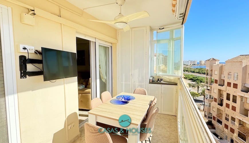 3 chambre Appartement à vendre à La Manga del Mar Menor avec piscine garage - 240 000 € (Ref: 10062552)