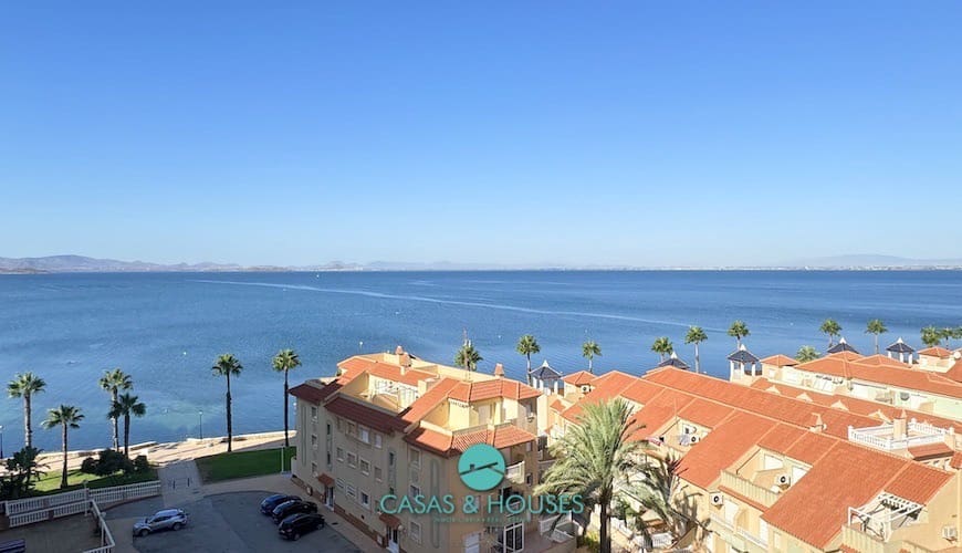 3 chambre Appartement à vendre à La Manga del Mar Menor avec piscine garage - 240 000 € (Ref: 10062552)