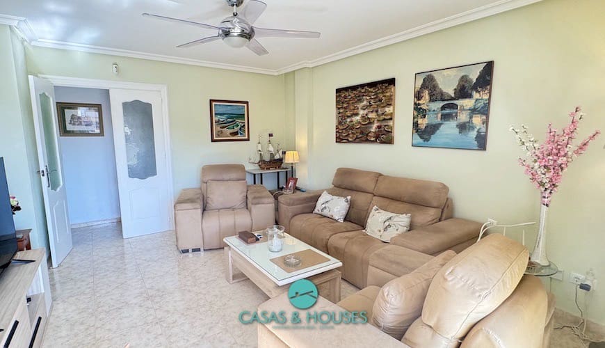 3 chambre Appartement à vendre à La Manga del Mar Menor avec piscine garage - 240 000 € (Ref: 10062552)