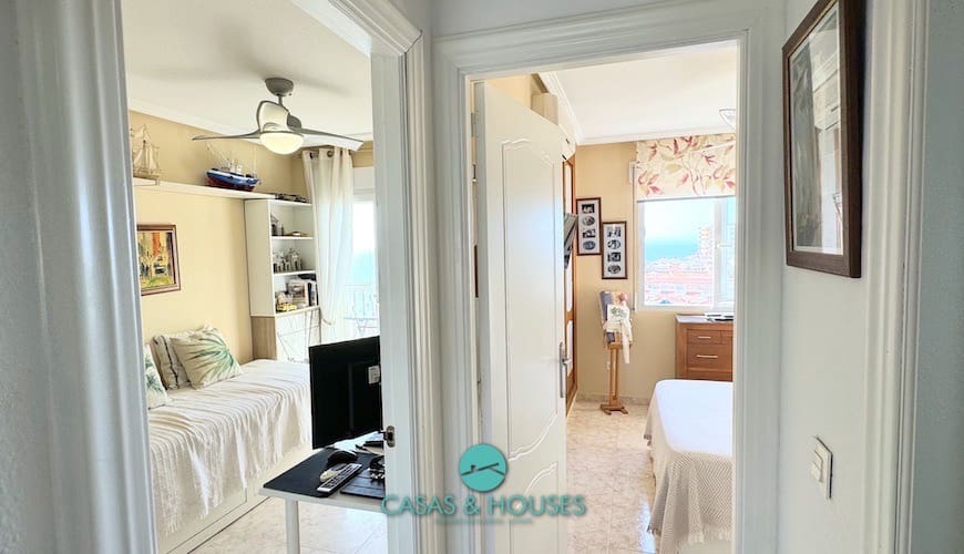 3 chambre Appartement à vendre à La Manga del Mar Menor avec piscine garage - 240 000 € (Ref: 10062552)