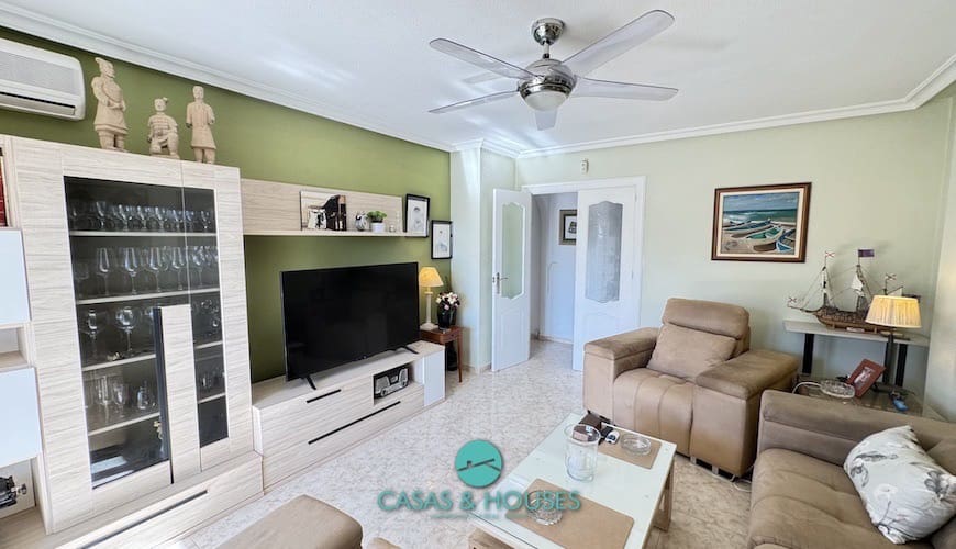 3 chambre Appartement à vendre à La Manga del Mar Menor avec piscine garage - 240 000 € (Ref: 10062552)
