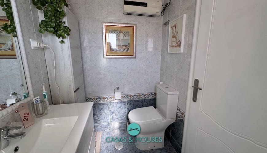 3 chambre Appartement à vendre à La Manga del Mar Menor avec piscine garage - 240 000 € (Ref: 10062552)