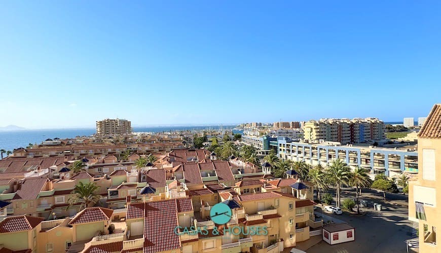 3 chambre Appartement à vendre à La Manga del Mar Menor avec piscine garage - 240 000 € (Ref: 10062552)