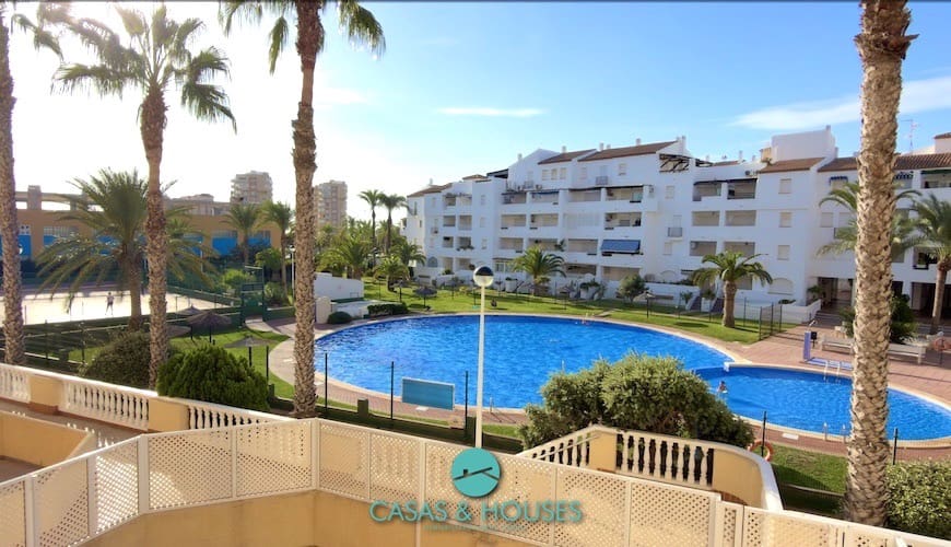 2 sovrum Lägenhet till salu i La Manga del Mar Menor med pool garage - 179 000 € (Ref: 10147913)