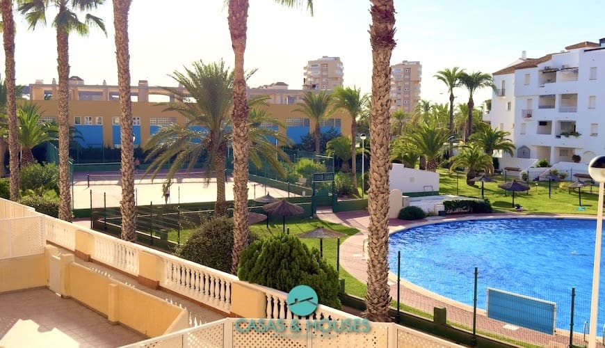 2 sovrum Lägenhet till salu i La Manga del Mar Menor med pool garage - 179 000 € (Ref: 10147913)