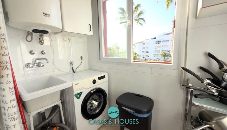 2 sovrum Lägenhet till salu i La Manga del Mar Menor med pool garage - 179 000 € (Ref: 10147913)